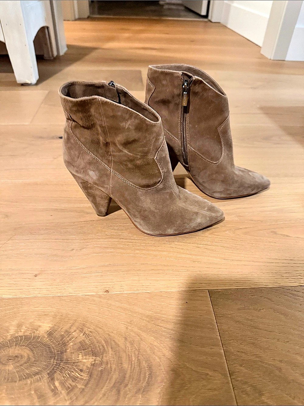 Vince Camuto Suede Ankle Boots in Brown US 7.5